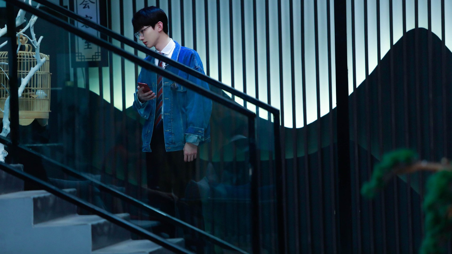 乐鱼体育平台官网-大型户外飞盘接力赛，团队合作的极限挑战，户外活动飞盘玩法