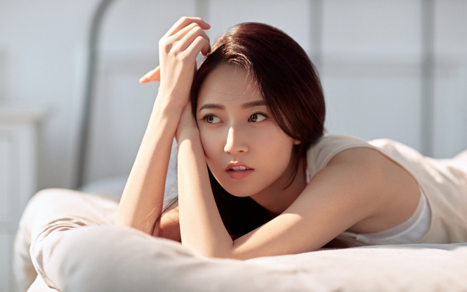 青少年足球交流营开启,促进跨国合作,青少年足球训练营文化节手抄报